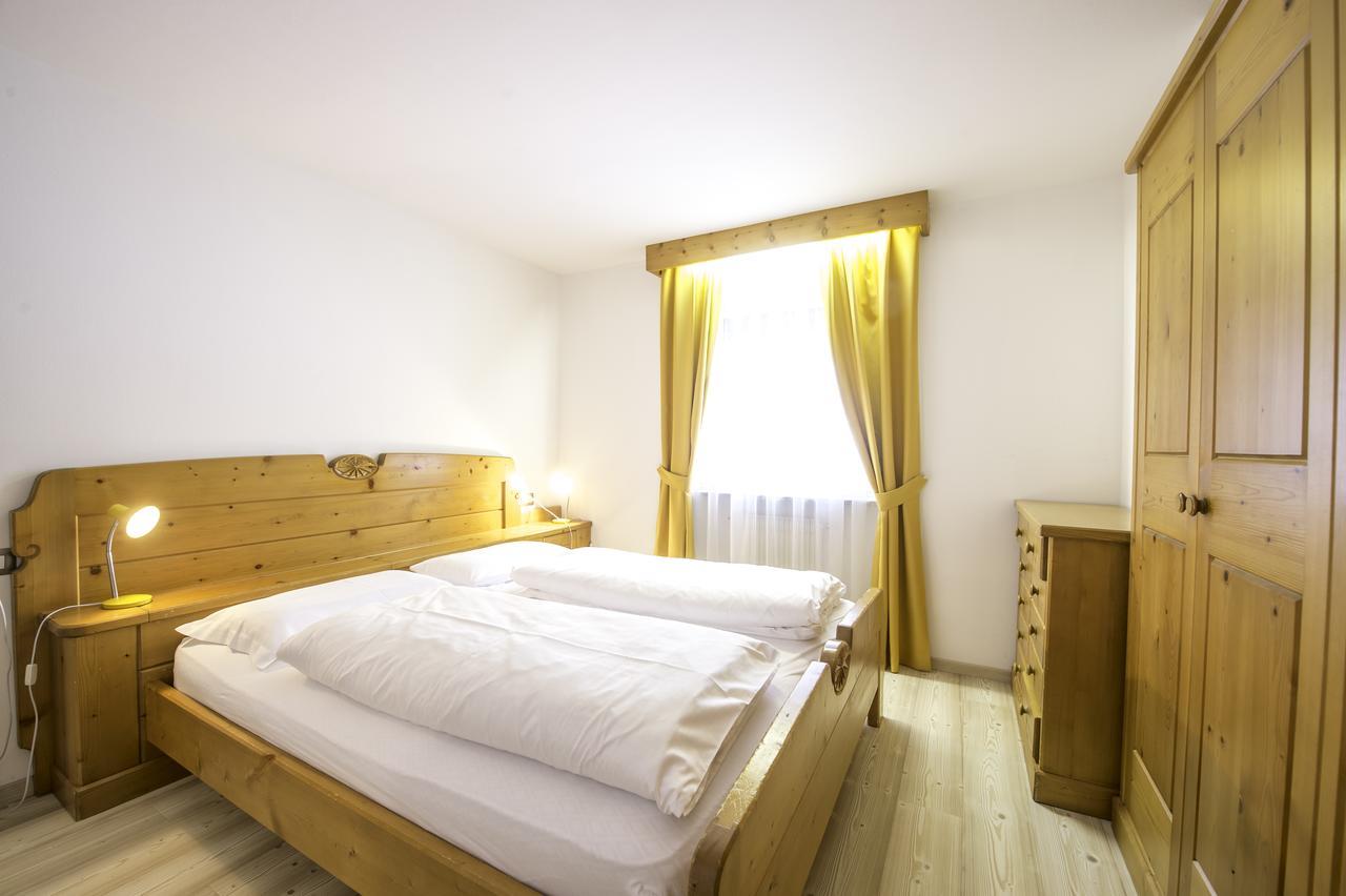 Appartamenti Ladina Campitello di Fassa Extérieur photo