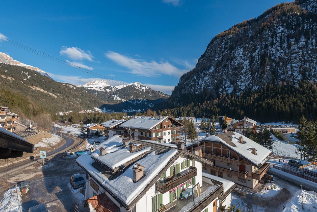 Appartamenti Ladina Campitello di Fassa Extérieur photo